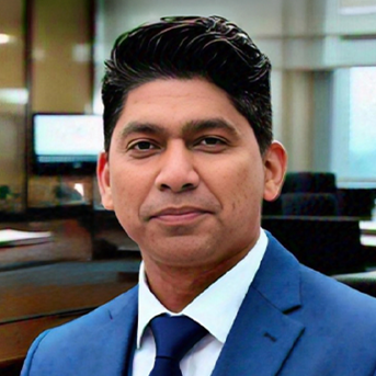 Dr. Ravi Nagvekar